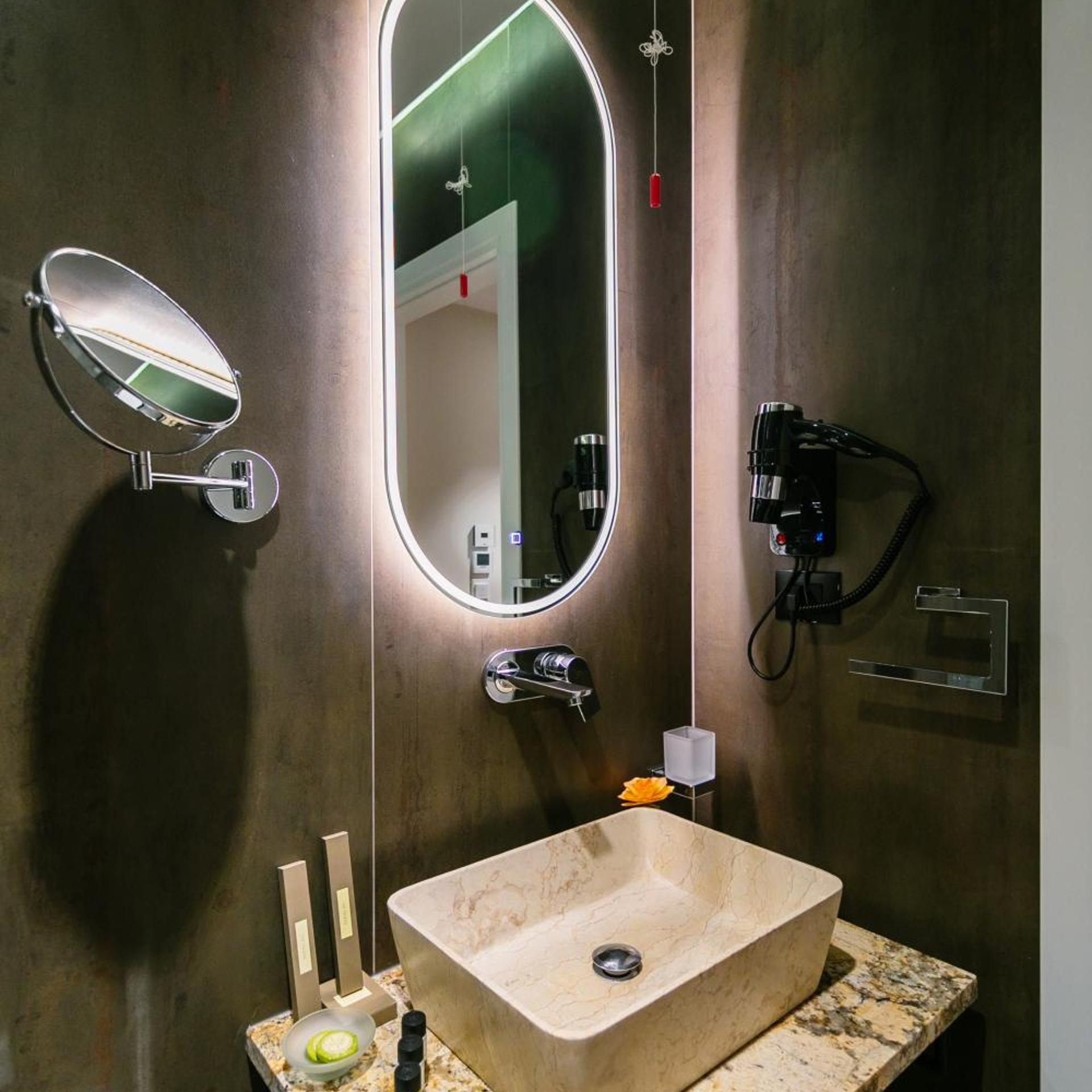 Vecchia Boutique Hotel 58/69