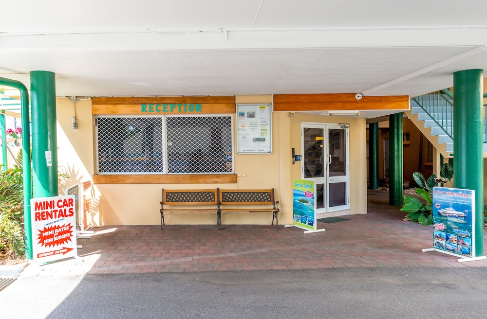 TRADEWINDS MCLEOD HOLIDAY APARTMENTS 16/43