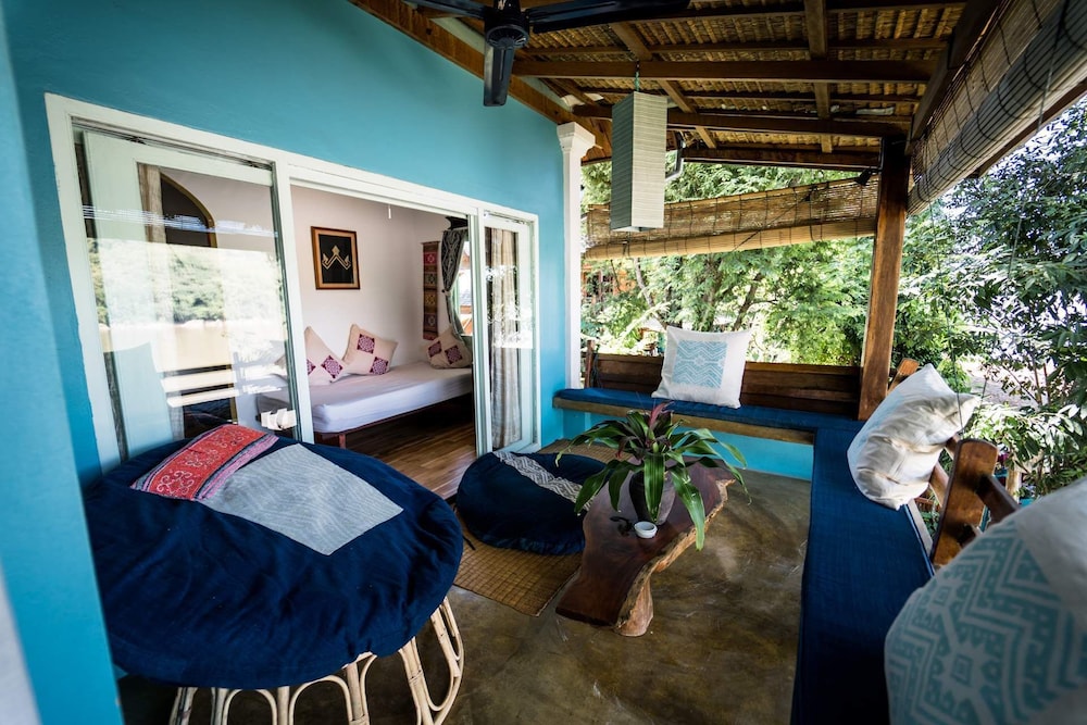 Ock Pop Tok Mekong Villa 36/50