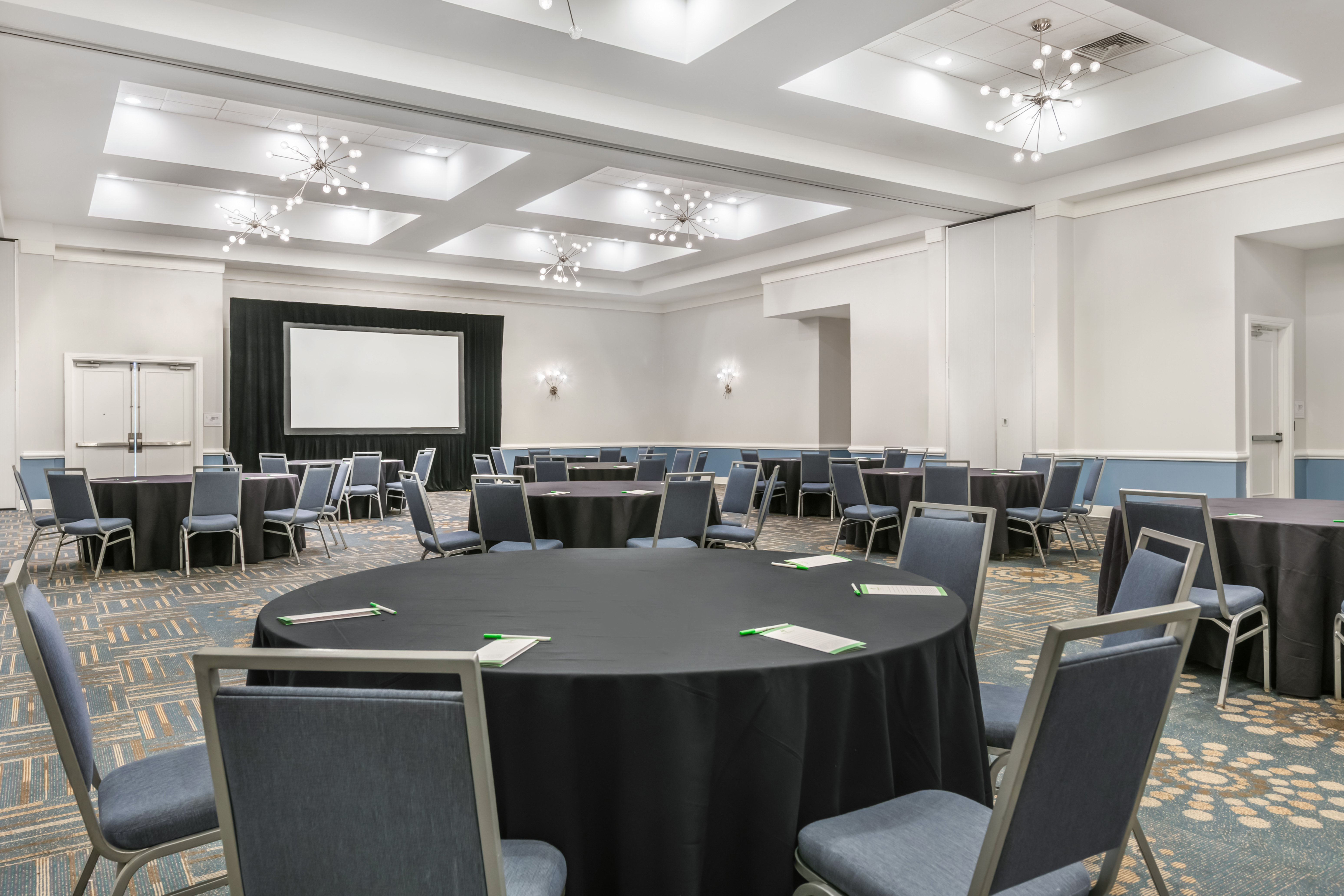 Holiday Inn Orlando Disney Springs Area 64/79