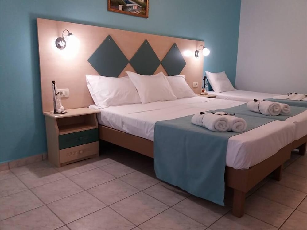 Vossos Hotel Apartments 22/41