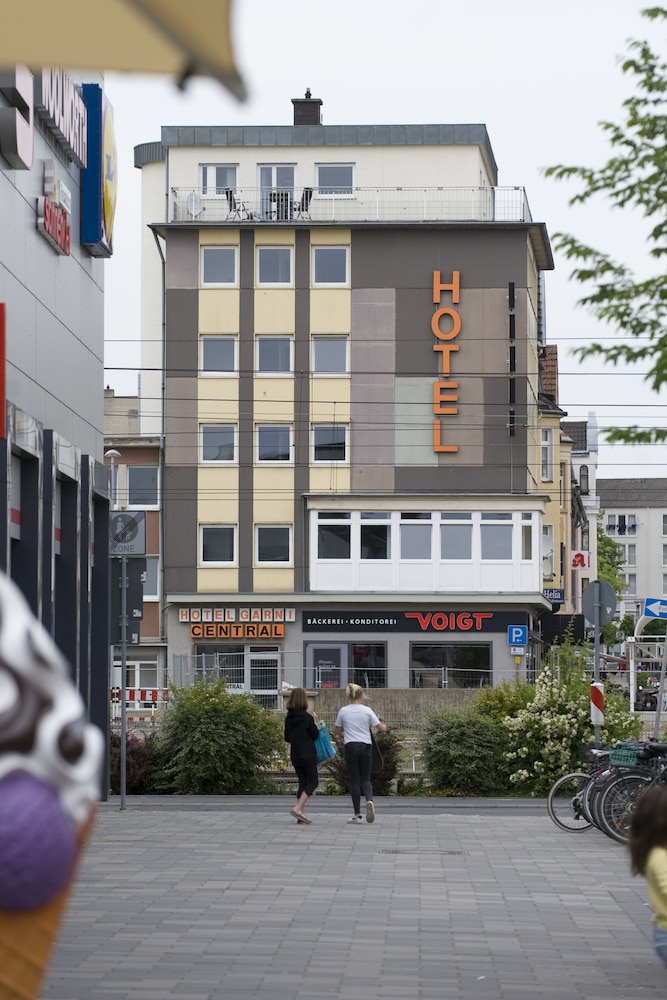 Central Wesseling 3/14
