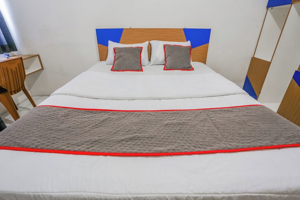 Hotel O Tower Mahakam at Riverview Jababeka Living Plaza Room PDL 99 33/41