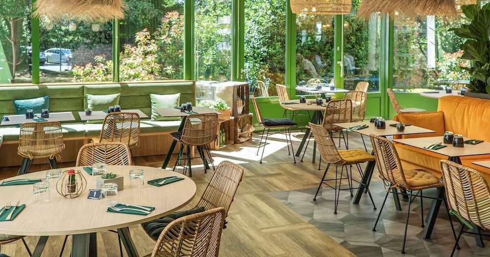 MERCURE NIORT MARAIS POITEVIN 28/50