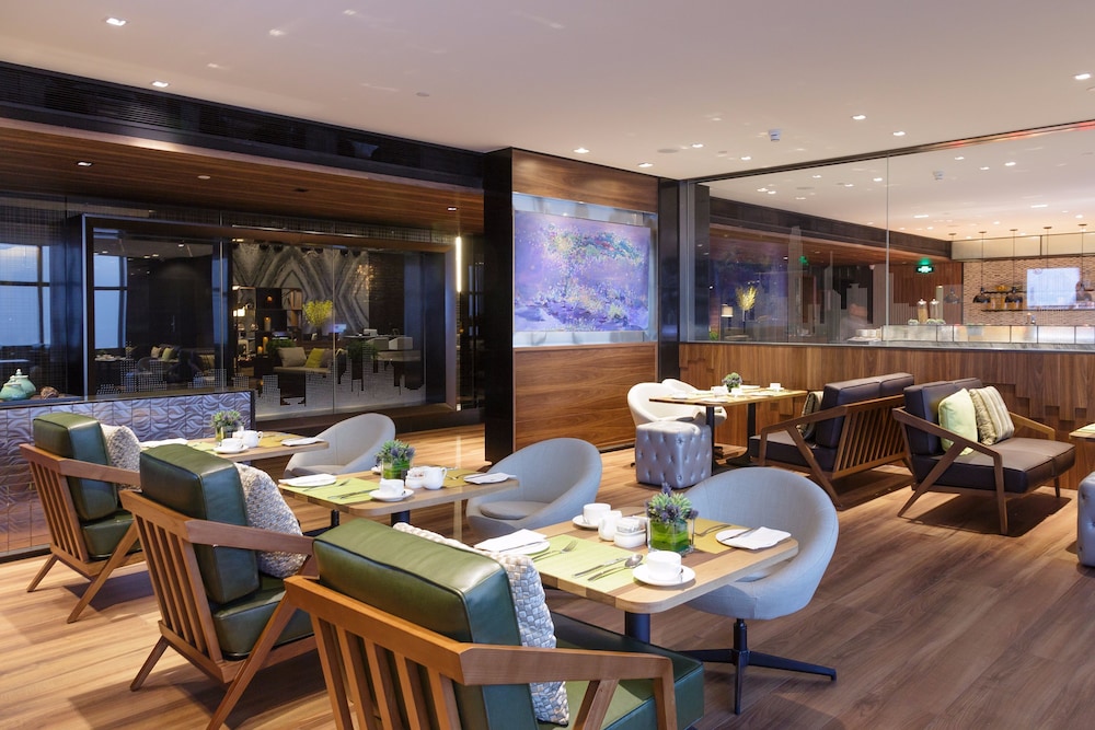 Jingguang Center Apartment 26/33