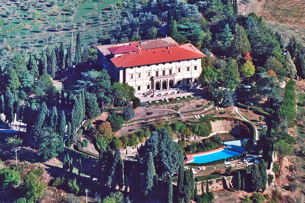 Villa Pitiana 12/50
