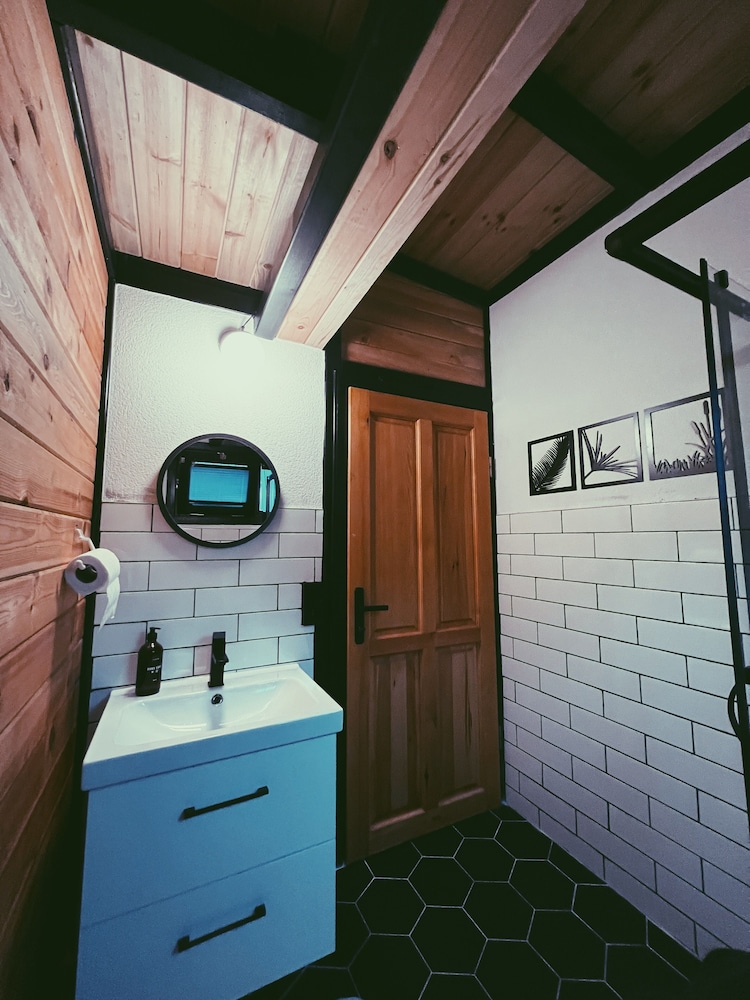 Pentalow Cabin 27/50