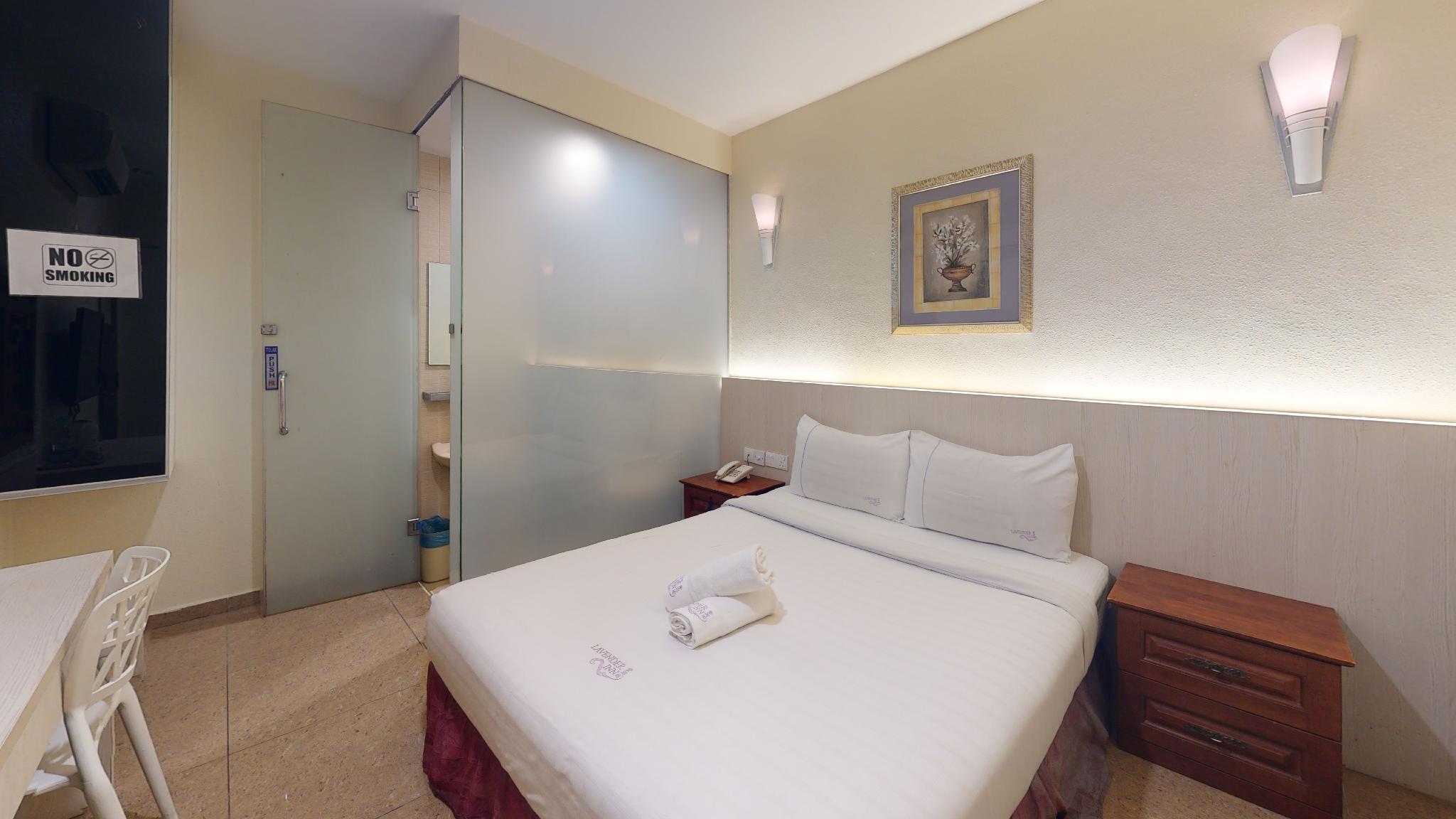 Lavender Inn Permas Jaya 18/68