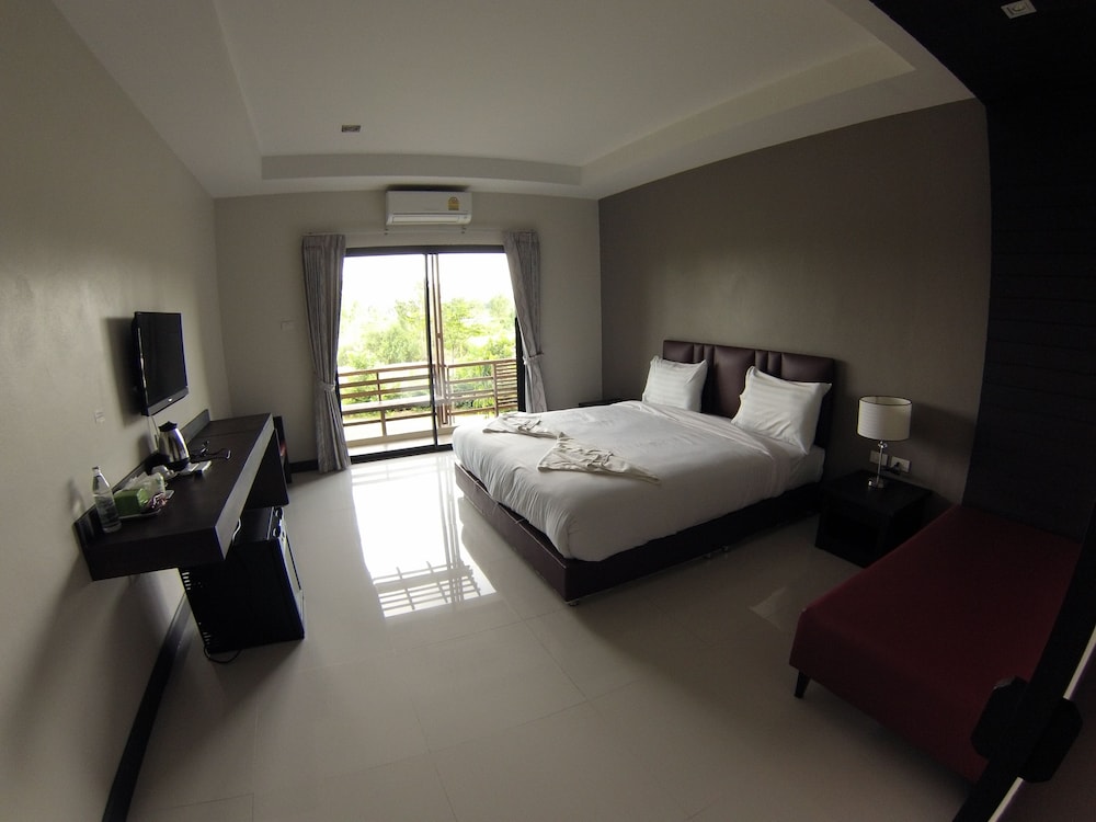 Villa Thiwa Hotel 9/19