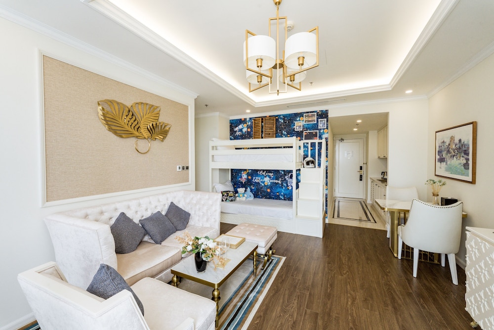 Melia Vinpearl Da Nang Riverfront 49/81