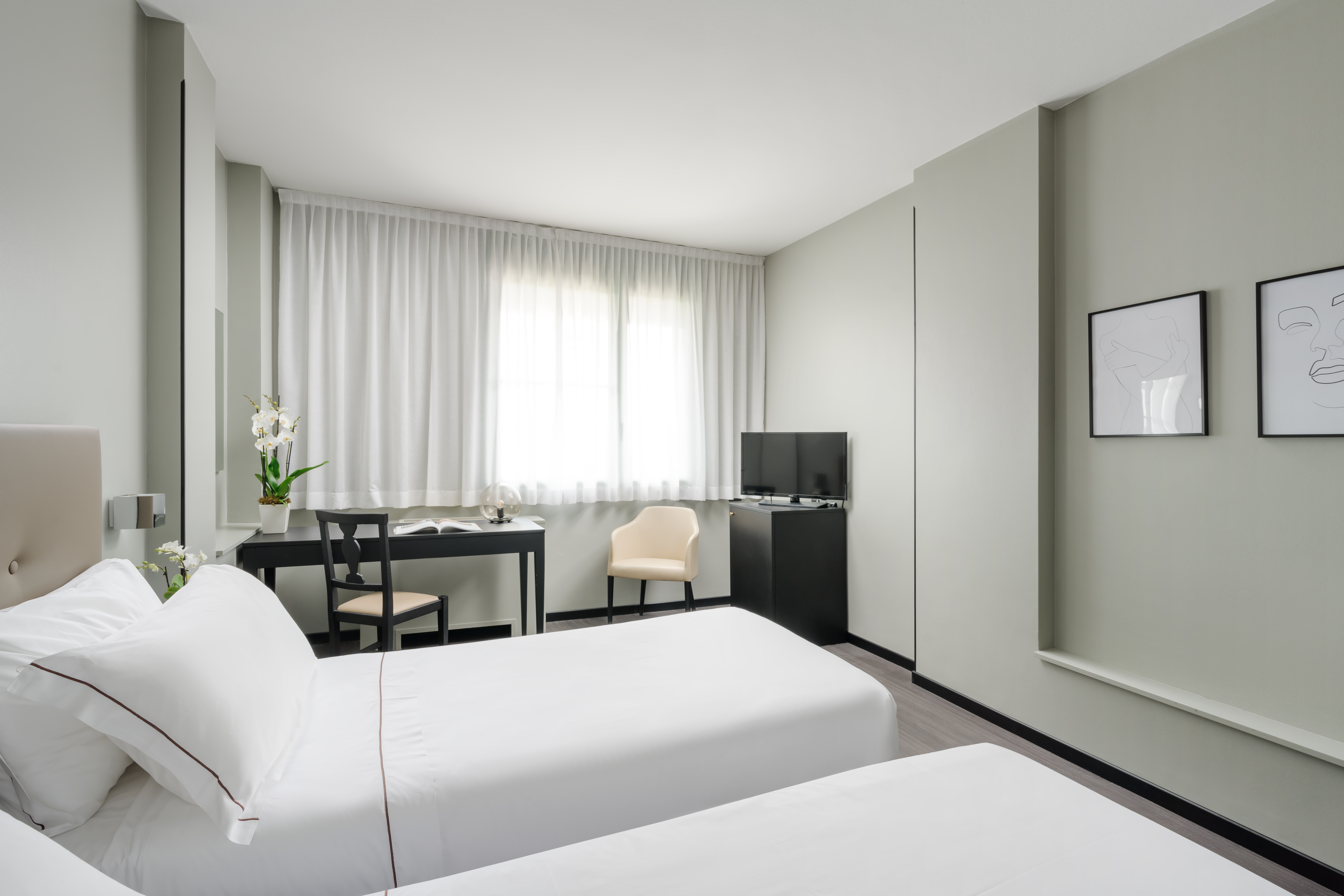 COMFORT, DOUBLE BED