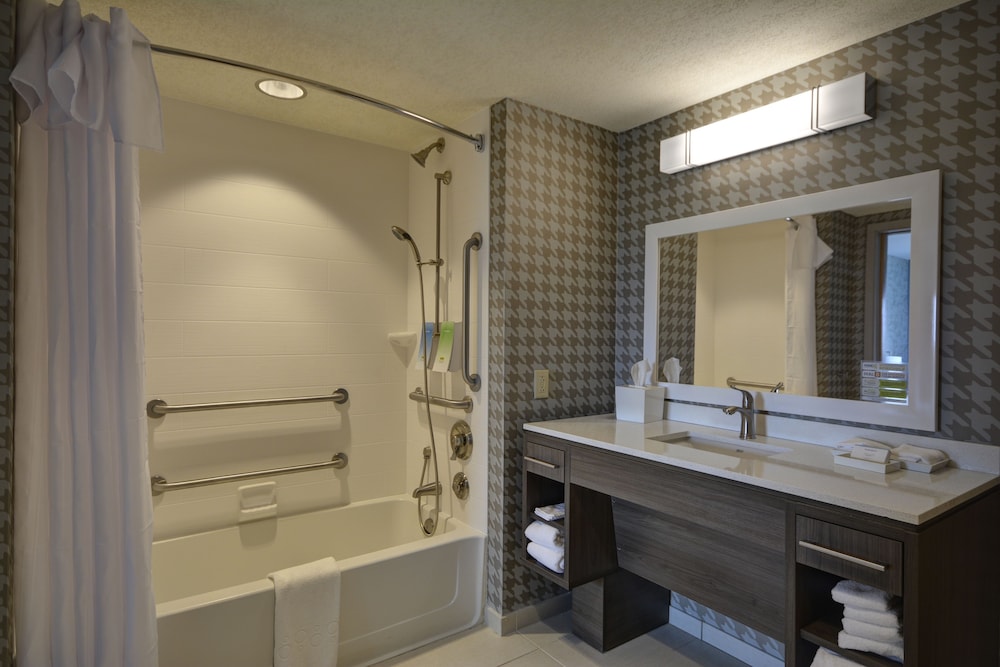 HOME2 SUITES BY HILTON PORTLAND AIRPORT 16/46