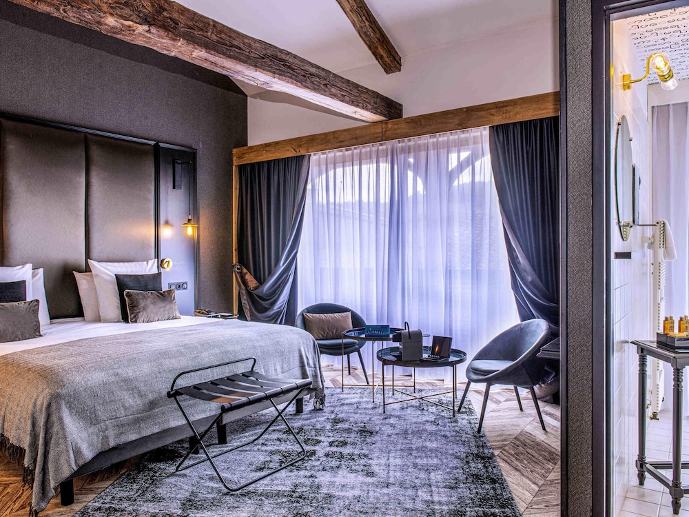 Mercure Figeac Viguier Du Roy 22/63