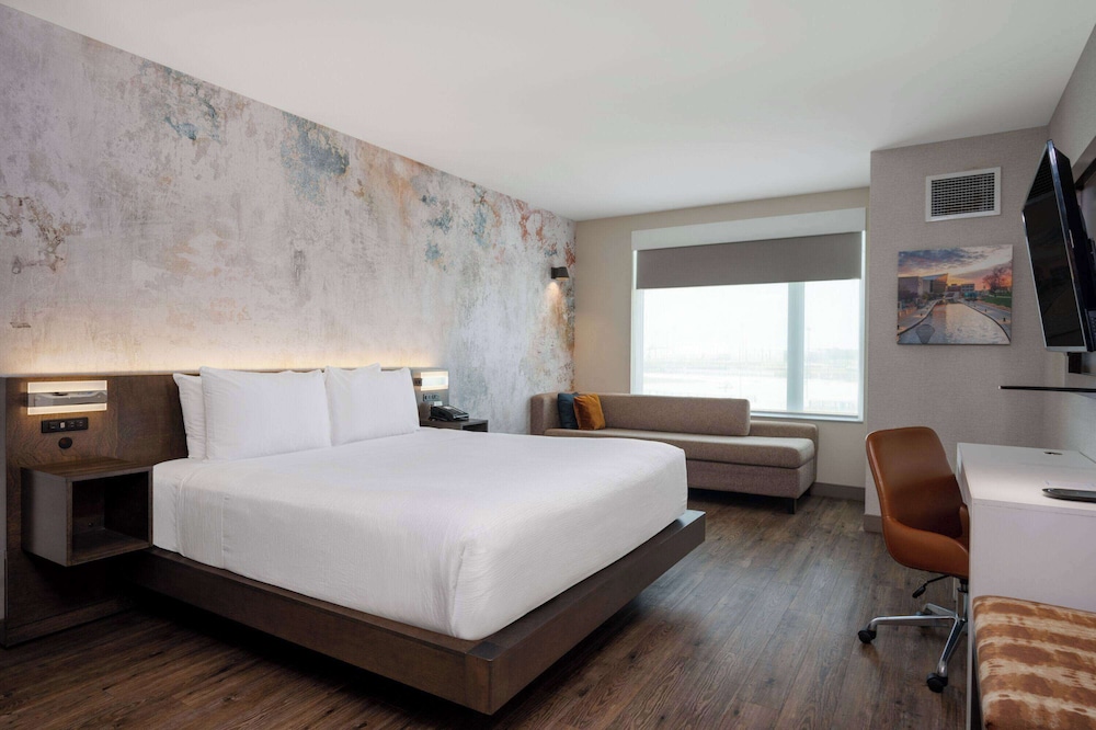 Room, King Bed, Accessible
