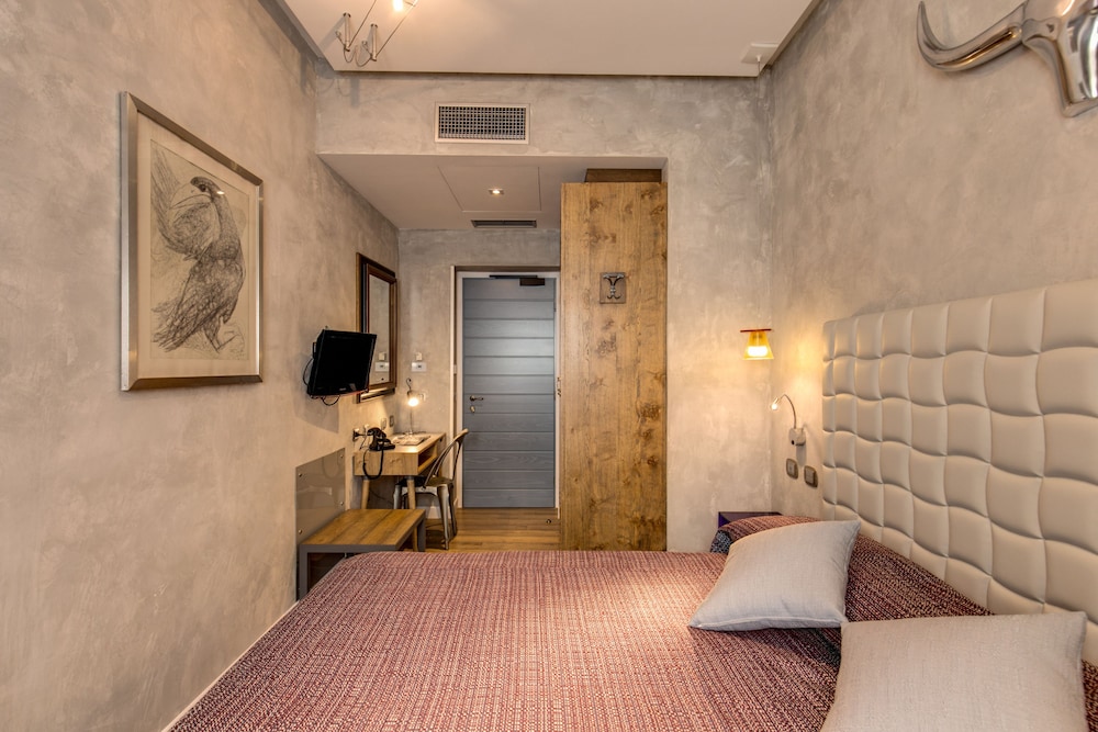 Hotel Parlamento 51/66