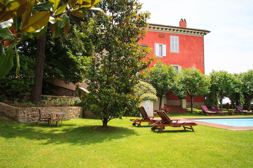 Villa Cassia di Baccano 34/50