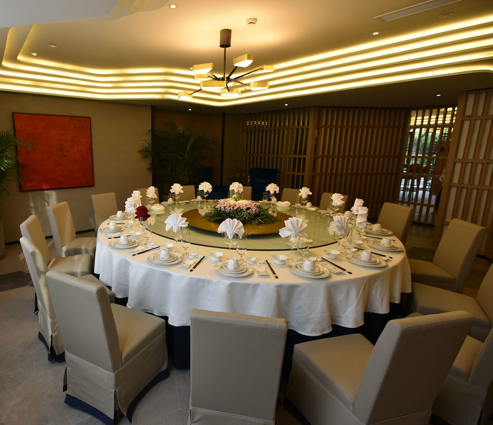Shanghai Deco Hotel 35/46