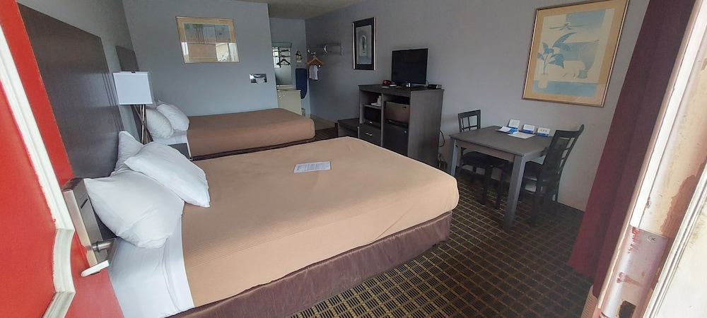 Rodeway Inn Kalkaska MI 13/22
