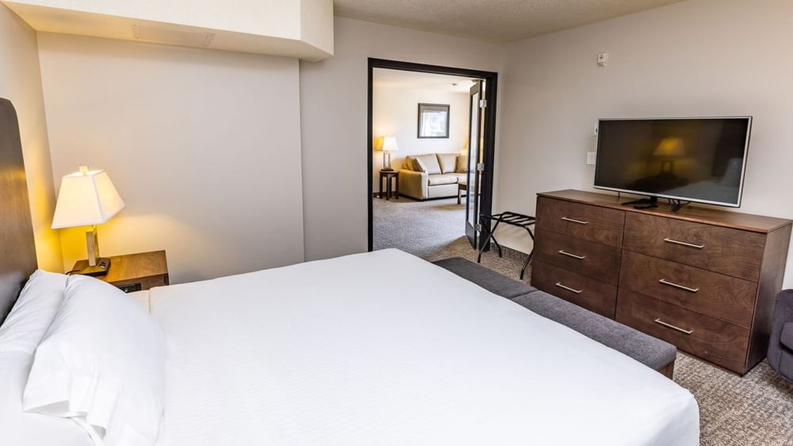 STONEY NAKODA RESORT & CASINO 8/30