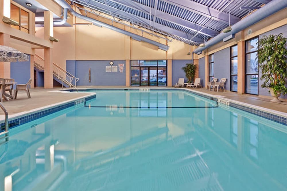 Holiday Inn Express & Suites Mississauga-Toronto Southwest, an IHG Hotel 39/71