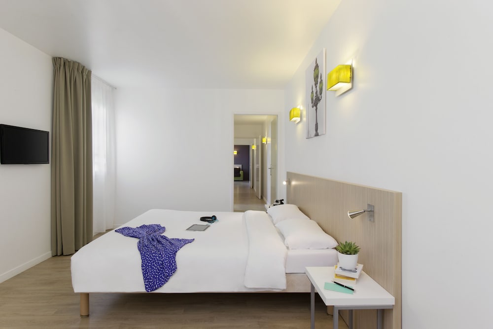 Adagio Access Paris Clichy 19/63