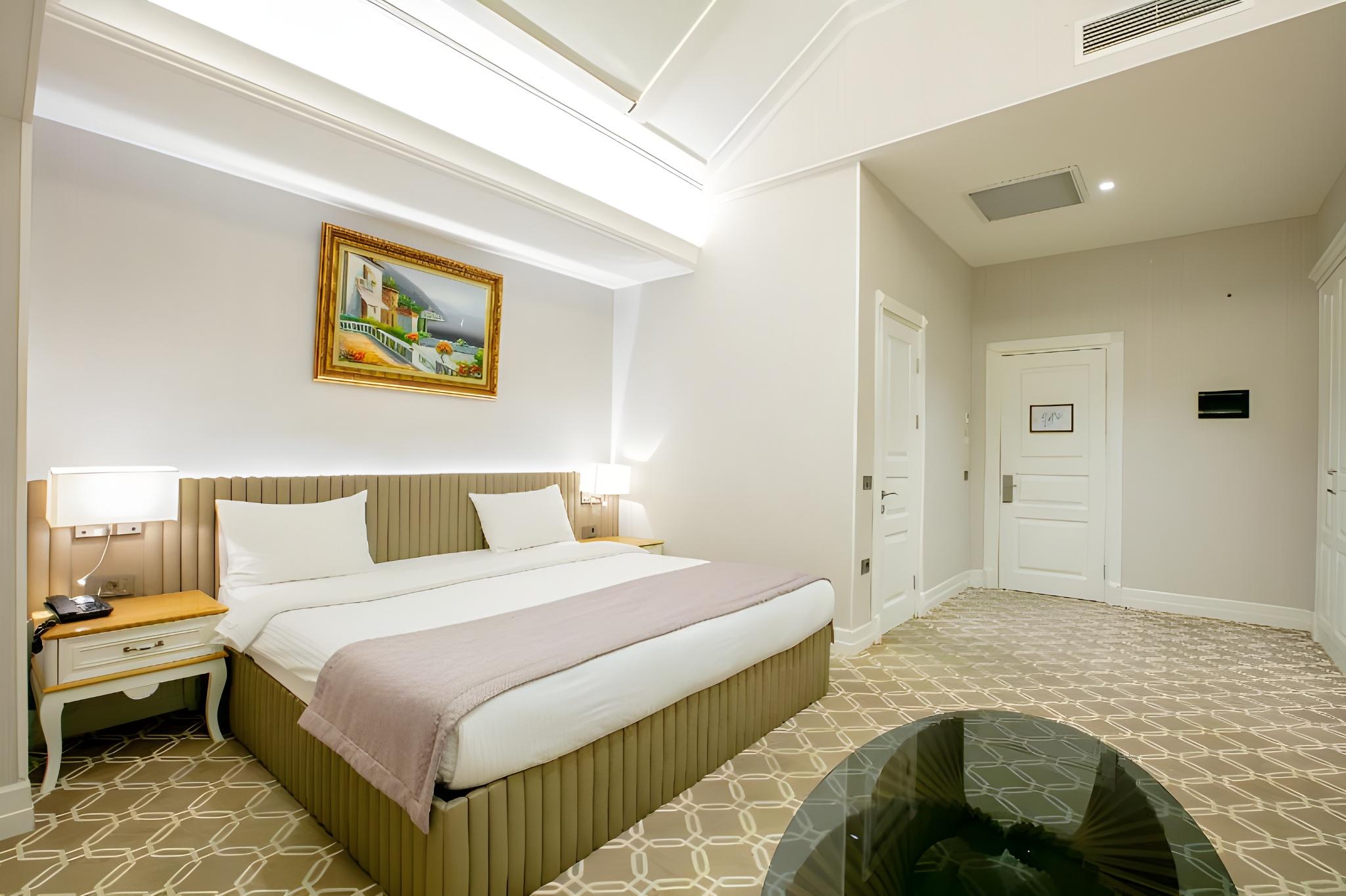 Budget, 2 Double Beds, No Window