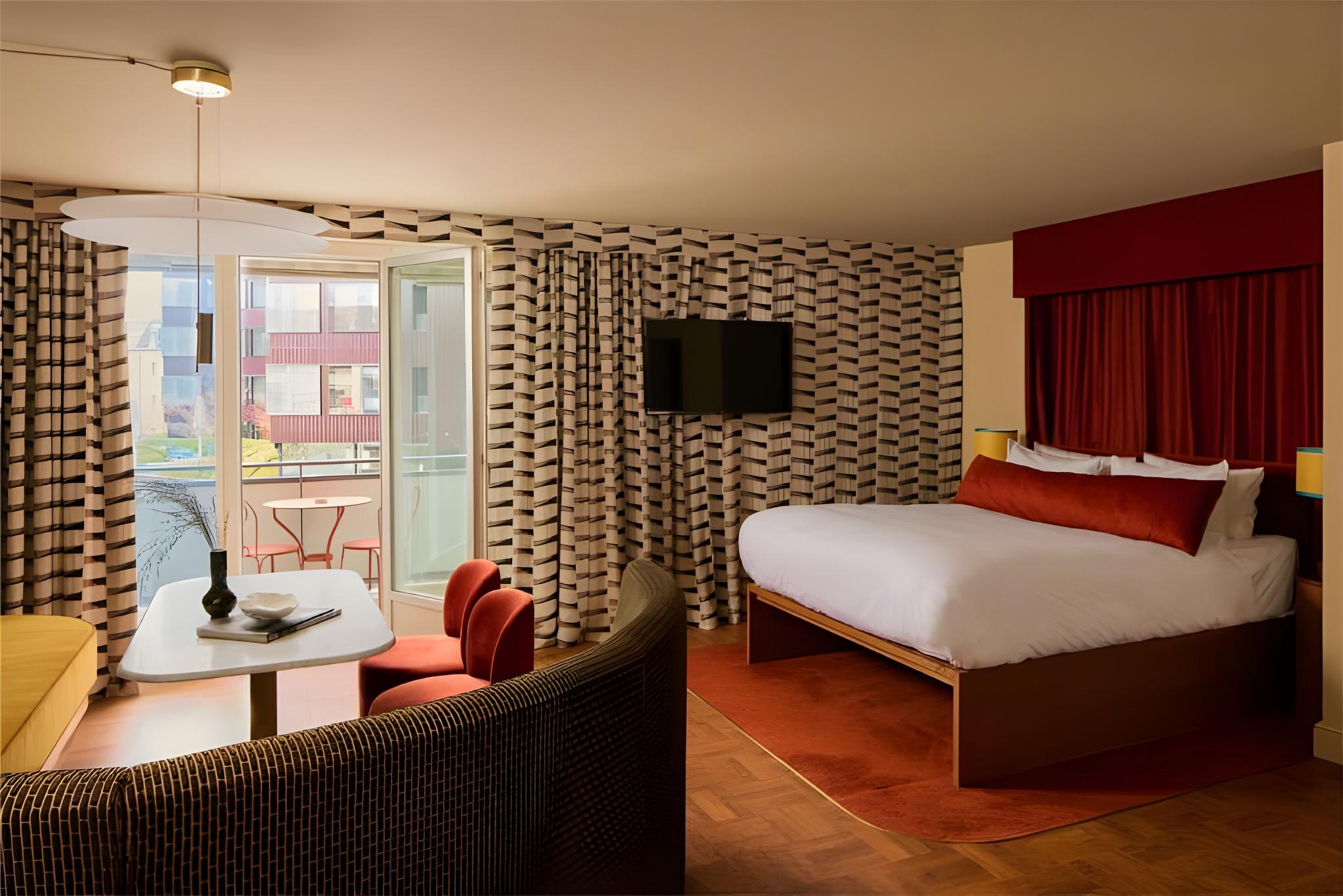 Junior Suite, Studio, Sofa, Balcony