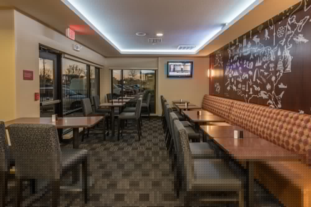 TownePlace Suites Dallas DeSoto 19/27
