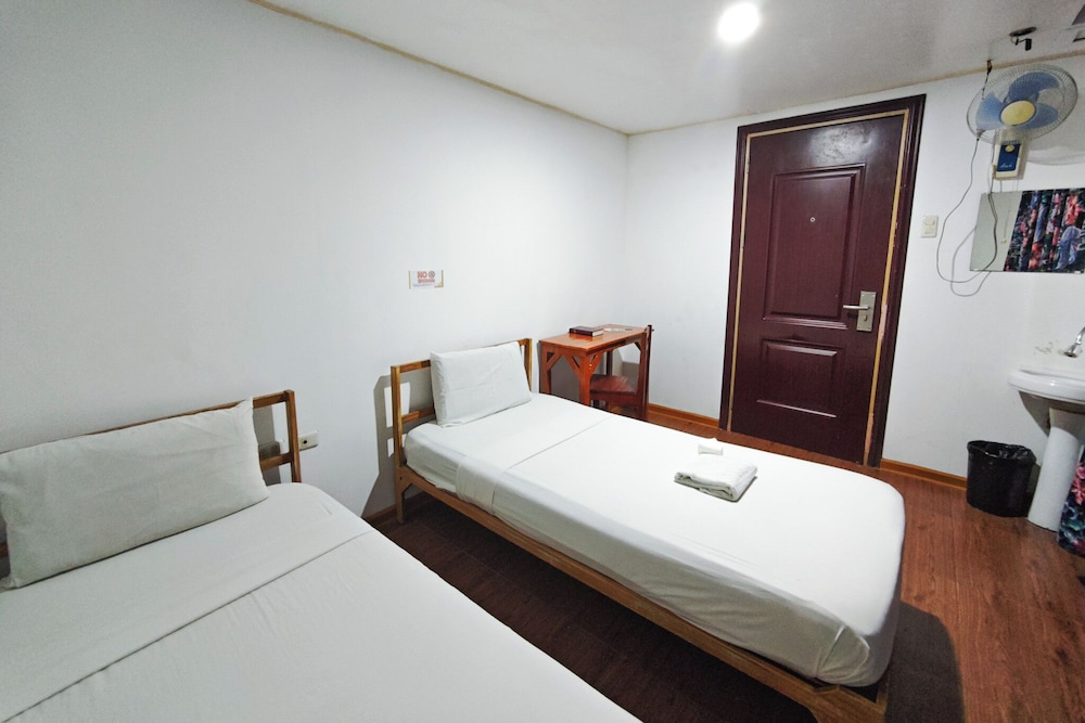 Hotel Uno 16/50