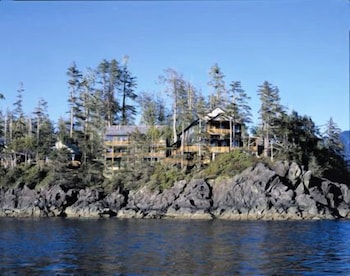 Middle Beach Lodge 62/68