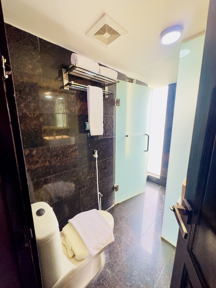 The Elite Residence Dhaka 41/41