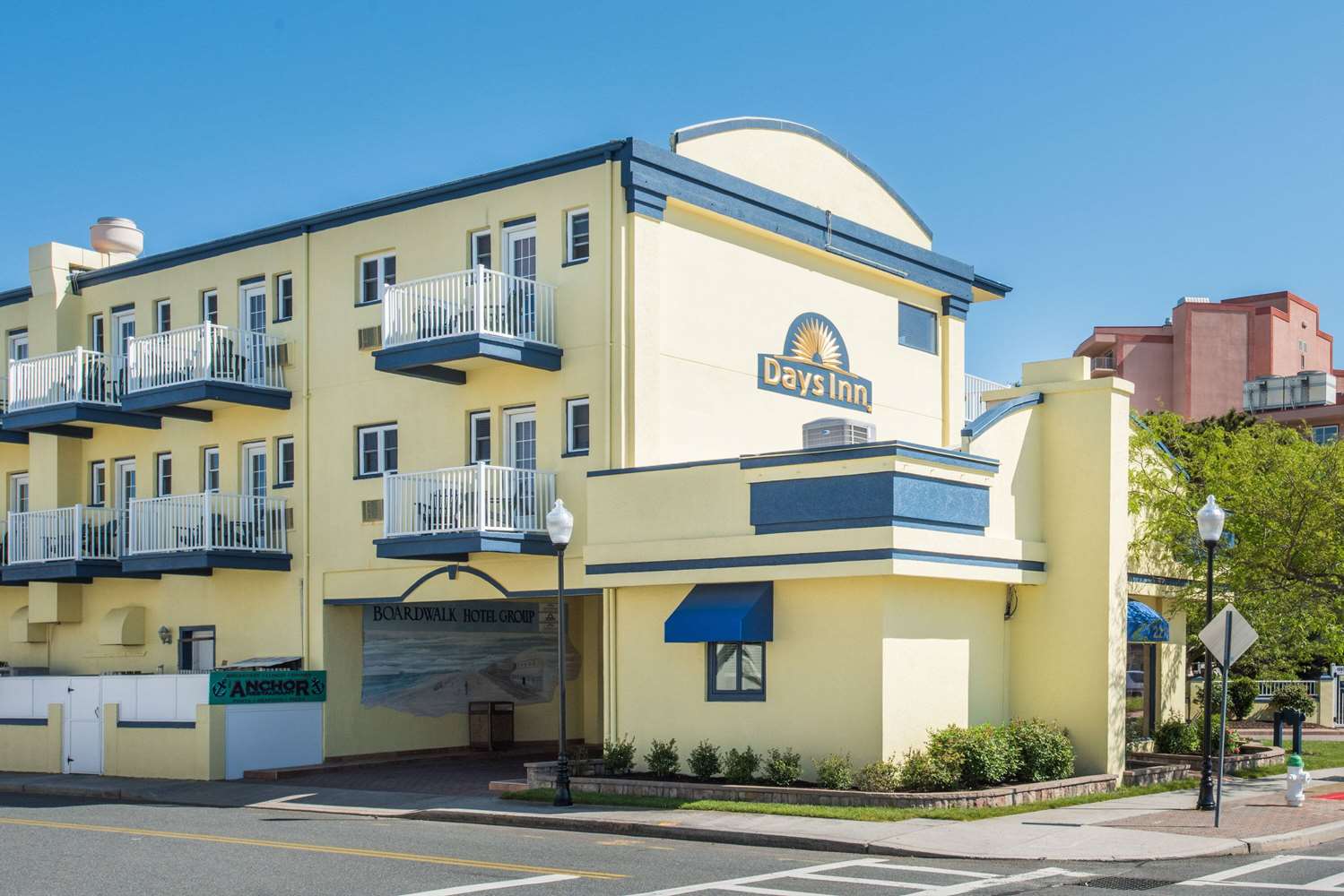 Days Inn by Wyndham Ocean City Oceanfront 45/64