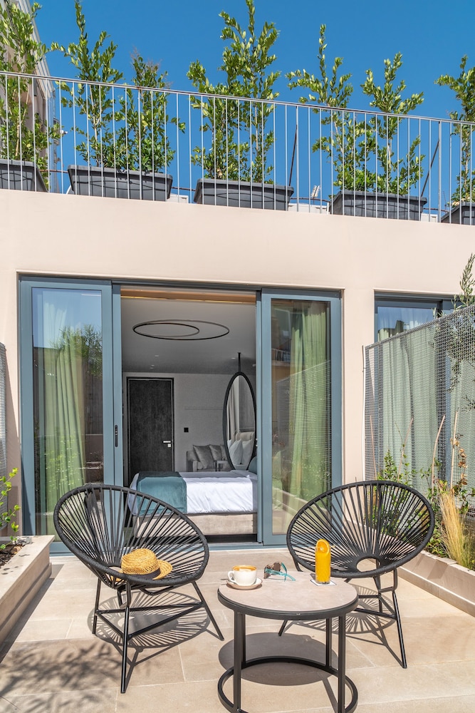 Hellenic Vibes Smart Hotel 23/50