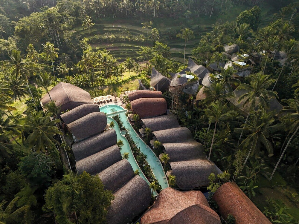 BAMBOOTEL SAWAH VIEW 41/43