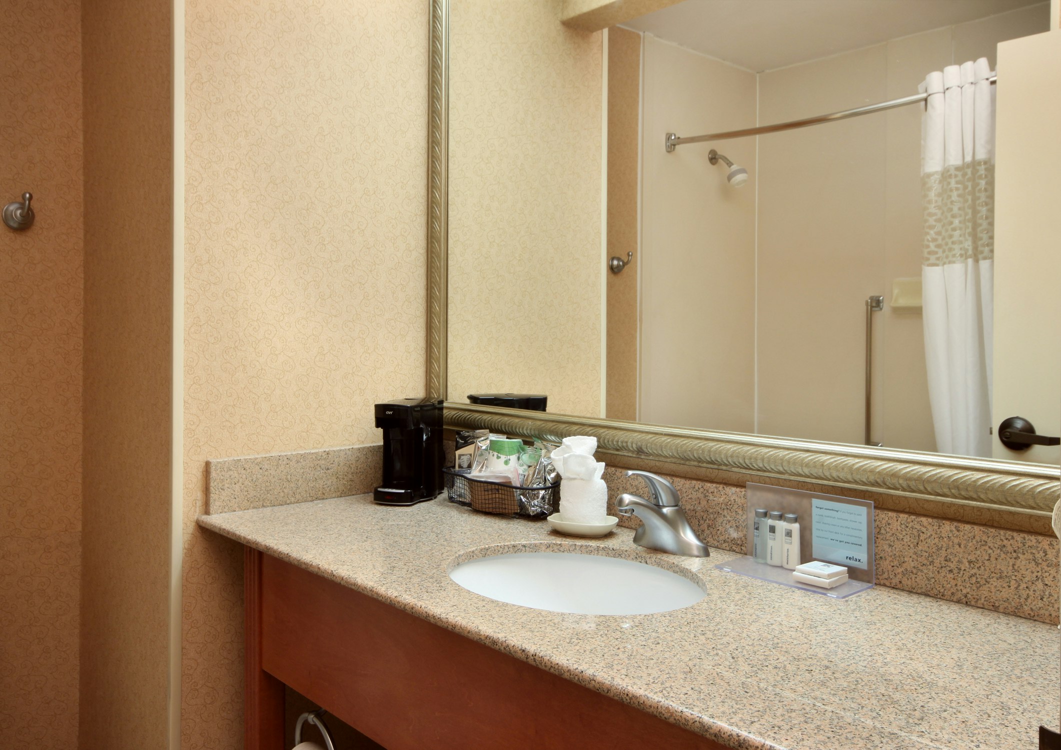 Hampton Inn Memphis-Walnut Grove/Baptist Hospital East 41/41
