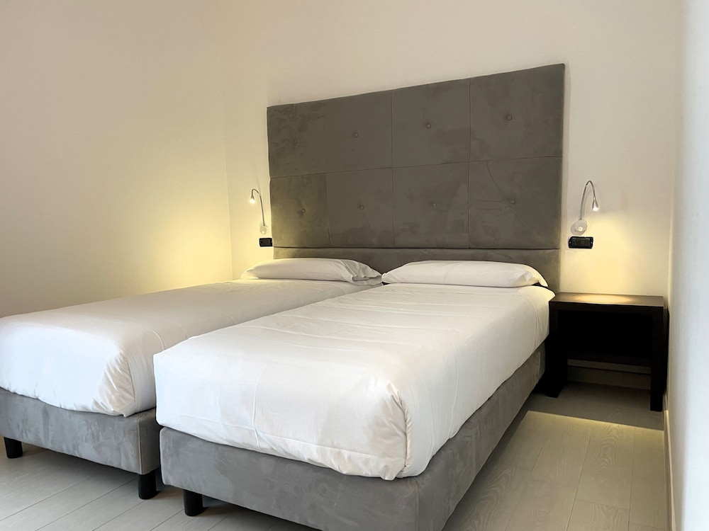 Myosotis Resort Hotel 6/16