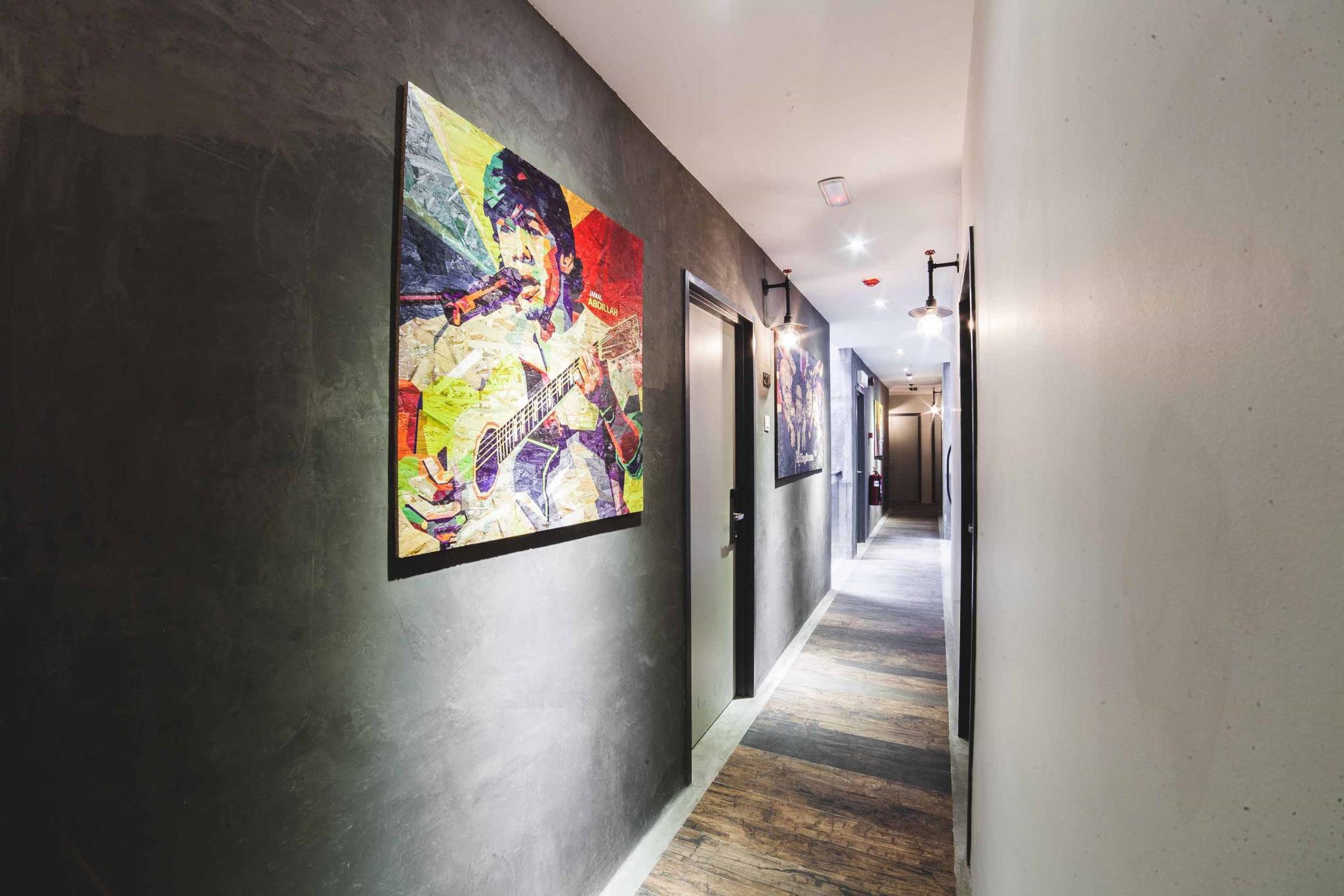 Nginap Hotel 12/30