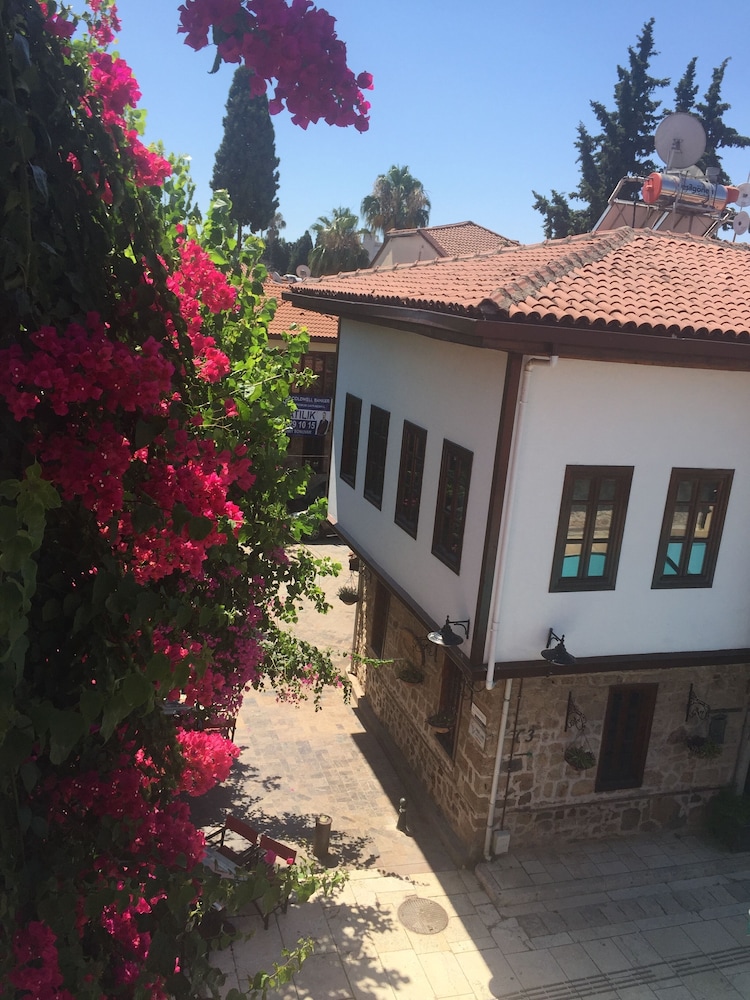 Sabah Pansiyon 2/49