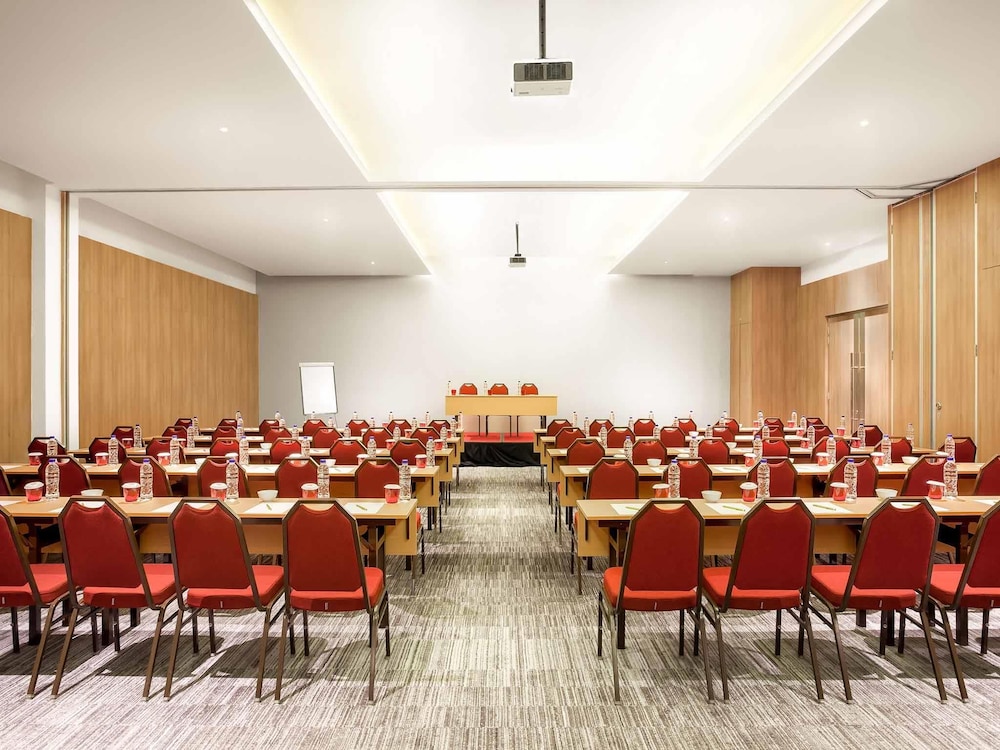Ibis Makassar City Center 27/30