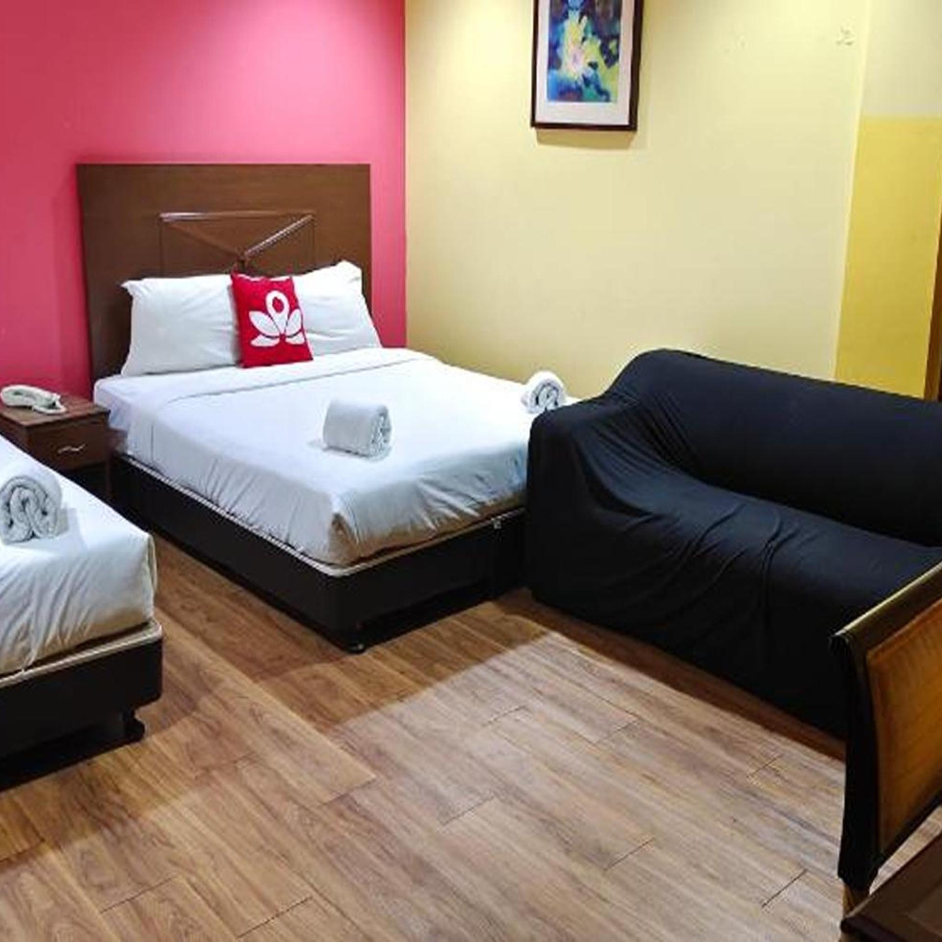 Zen Rooms Sunjoy9 Hotel 25/27