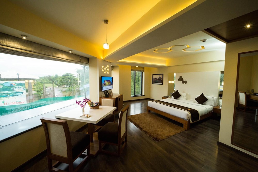 THE GOLD BEACH RESORT 16/41