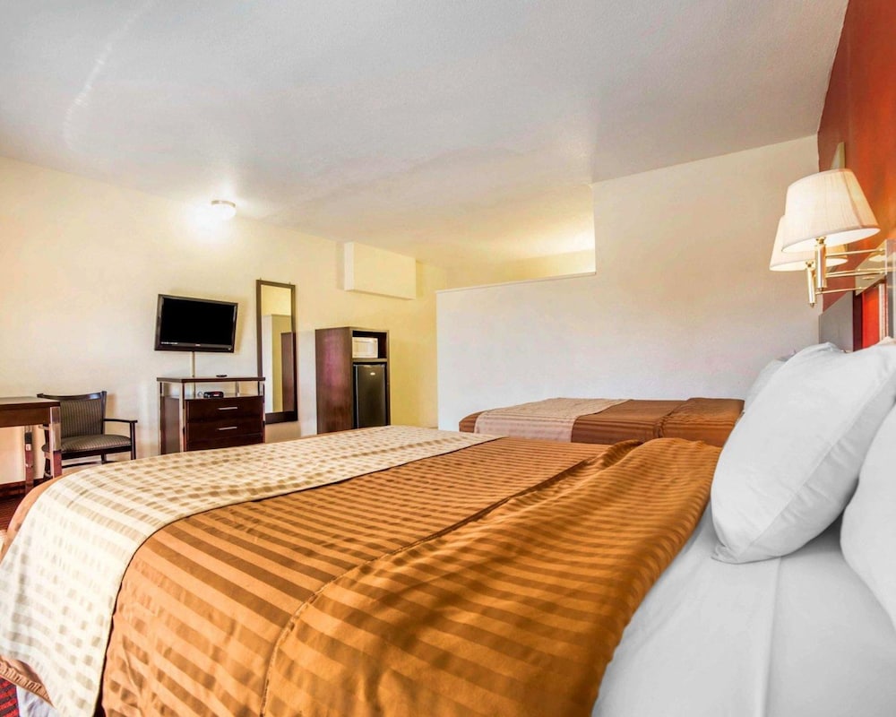 Rodeway Inn At Lake Powell 17/42