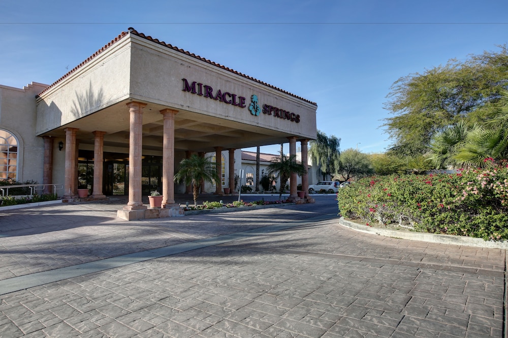 Miracle Springs Resort Spa 57/71