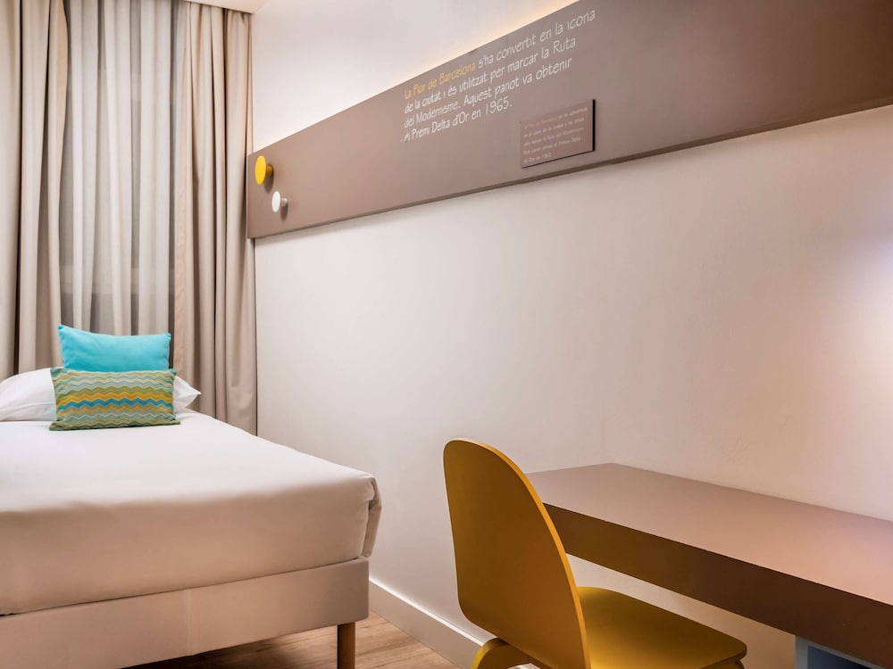 Ibis Styles Barcelona Centre Hotel 44/73