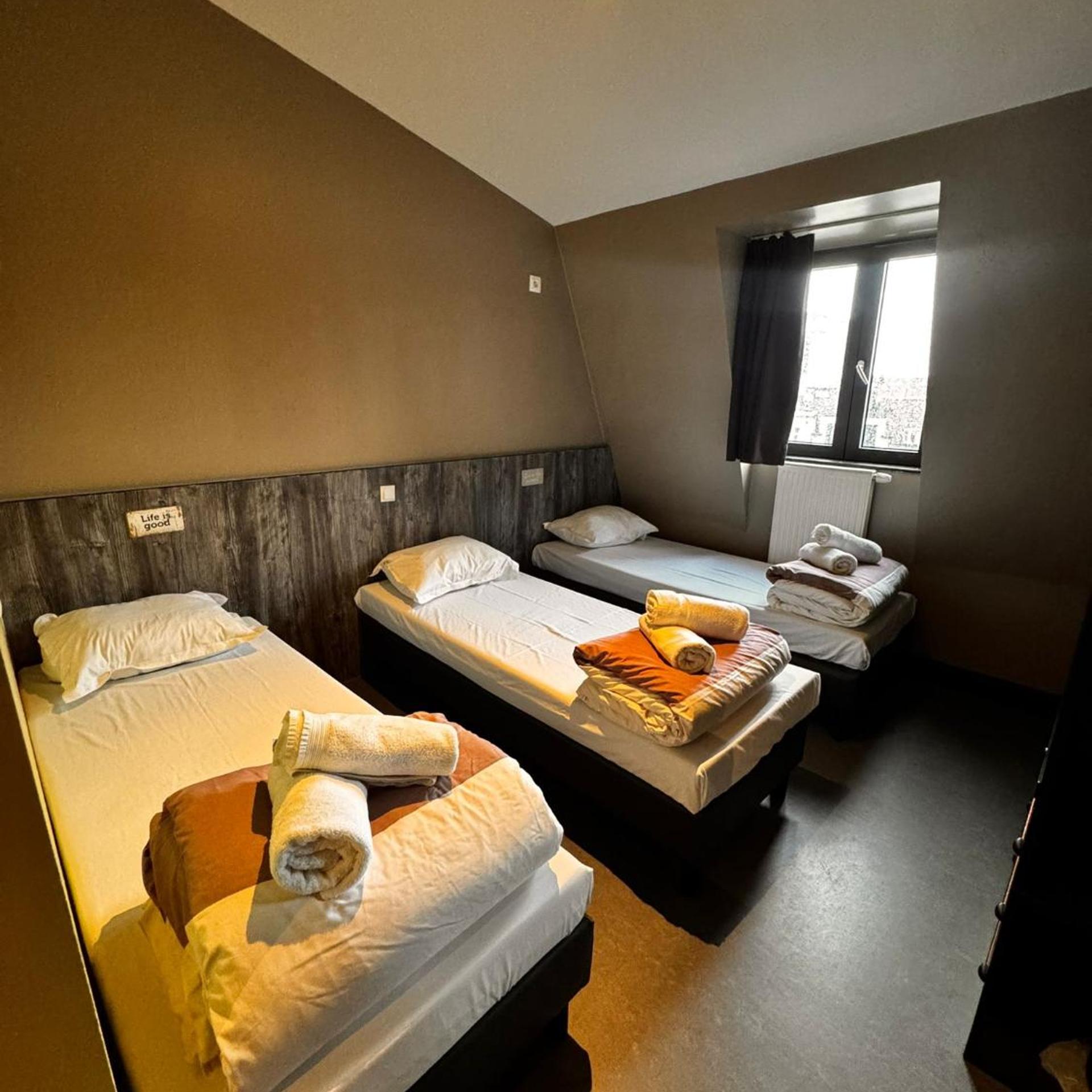 Brxxl5 City Centre Hostel 18/49