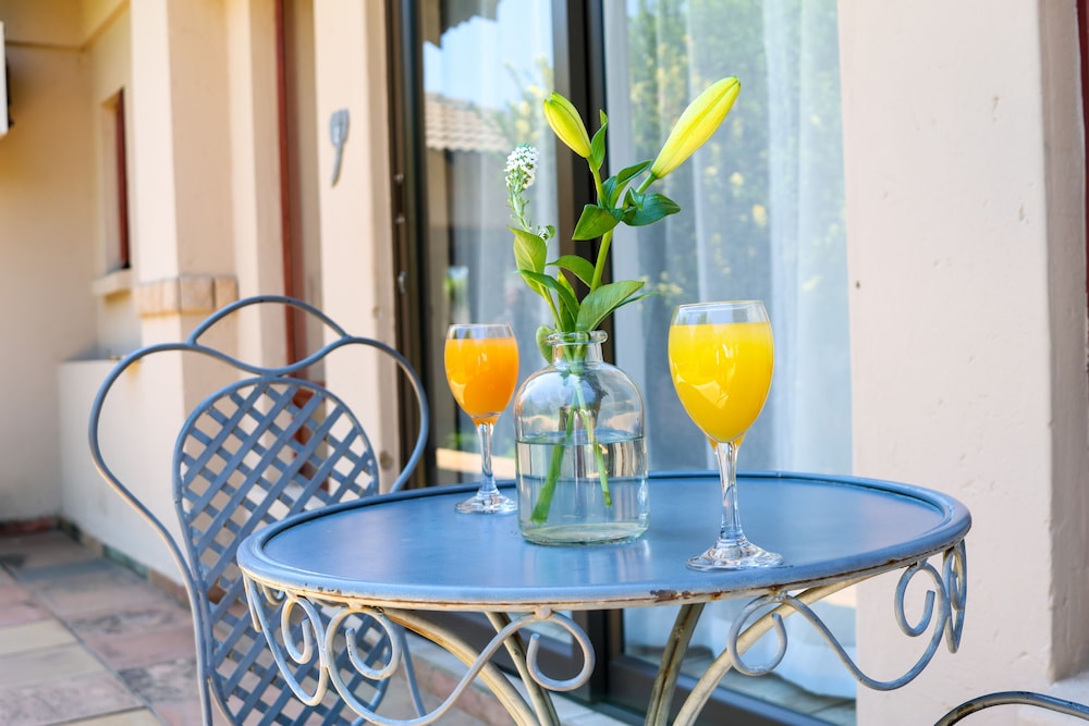 Thaba Legae Guest Lodge 11/43