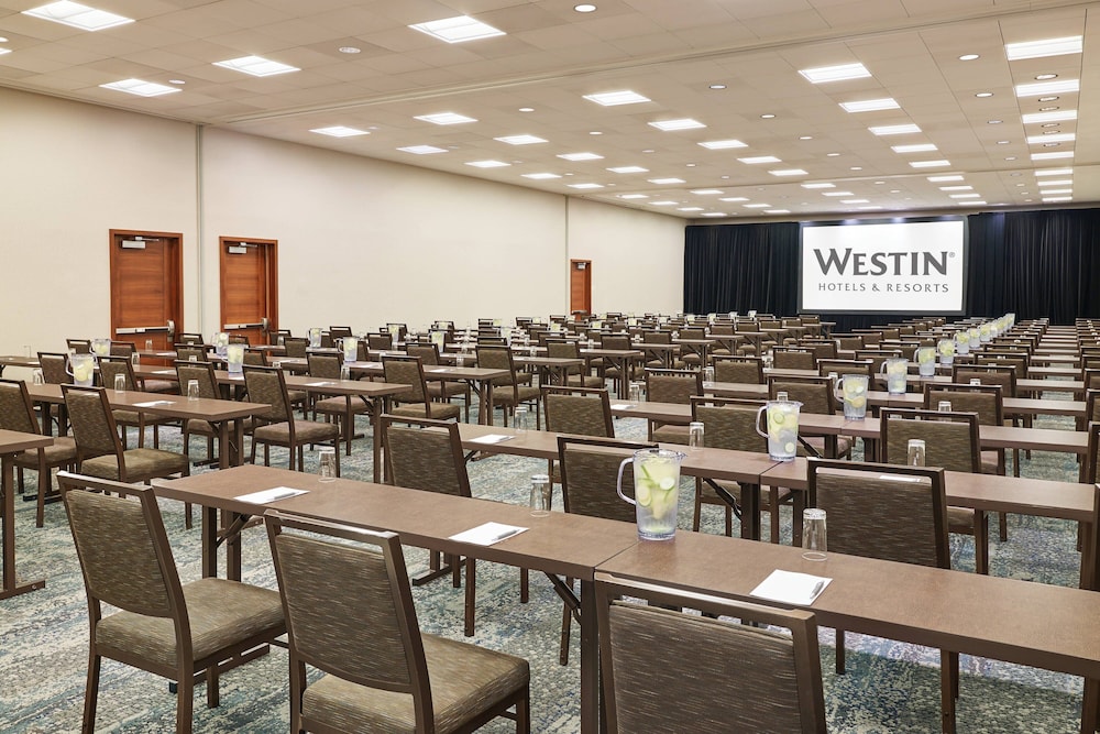 The Westin Galleria Dallas 53/56