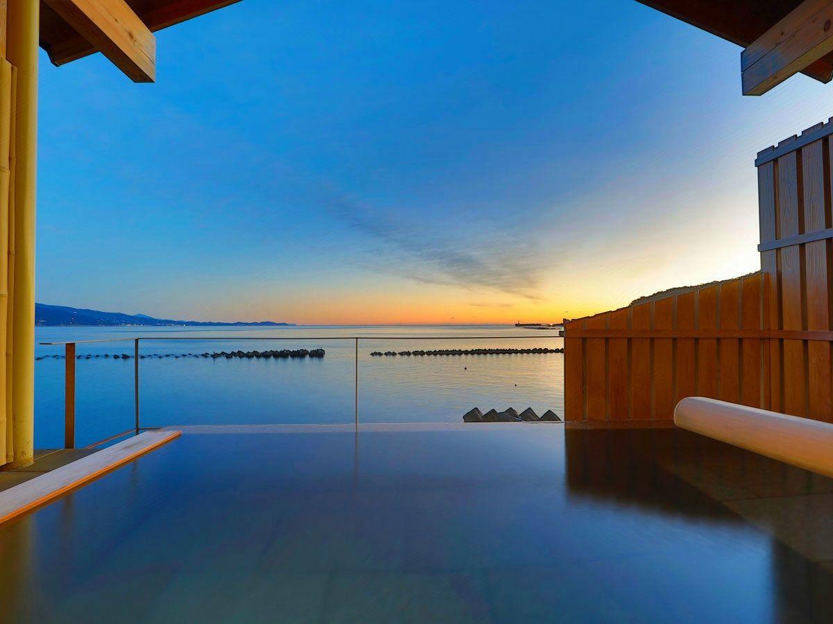 Atami Onsen Hiratsuru 25/40