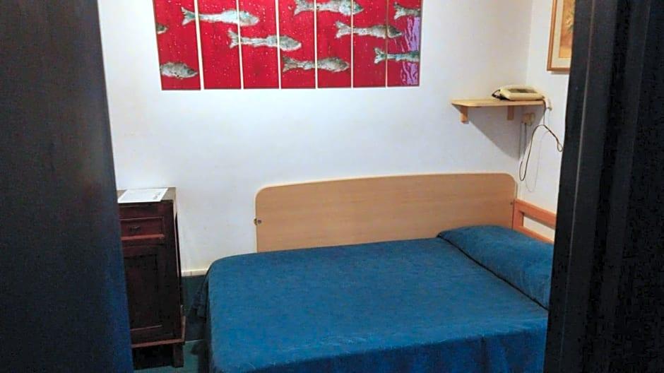 Caporal Hotel 5/35