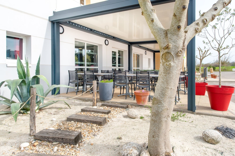 B&B Hotel Cholet Nord 61/64